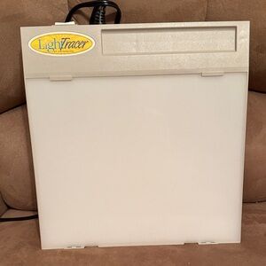 LightTracer Light Box
